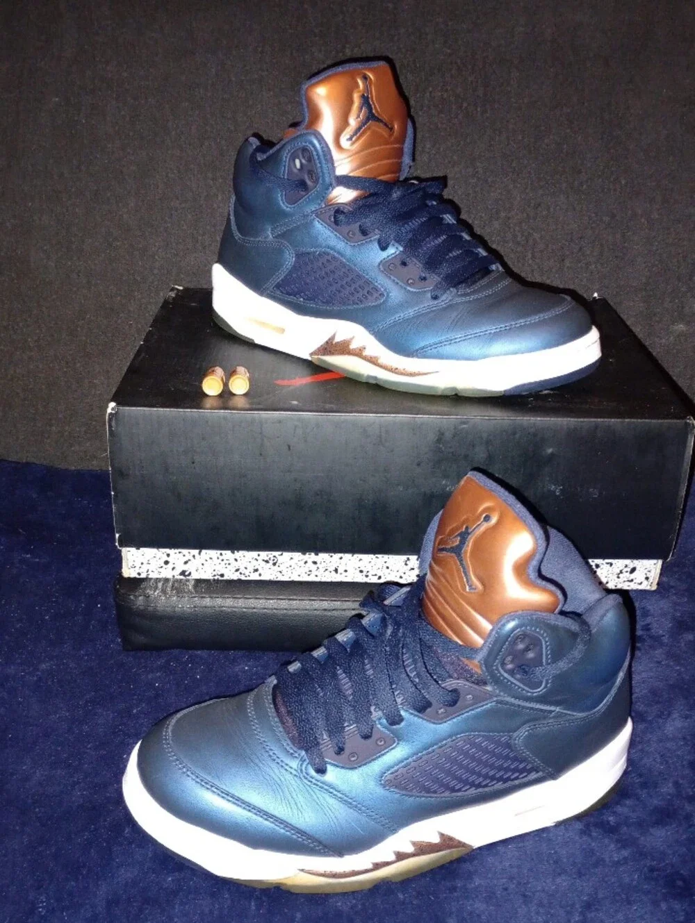IOB Air Jordan 5 Retro Bronze Mens size 8 or women's size 9.5